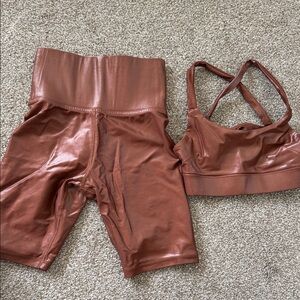 Carbon38 Takara Sport Bra & Shorts Set